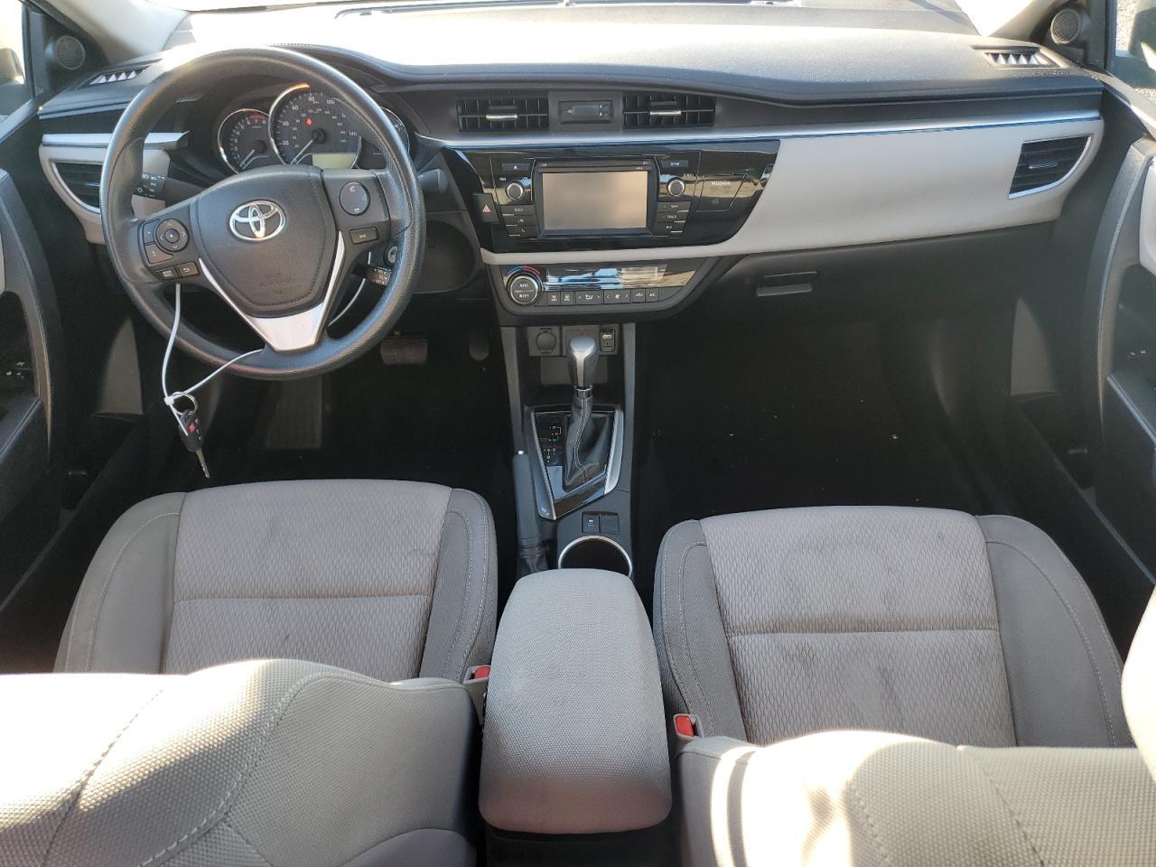 2015 TOYOTA COROLLA