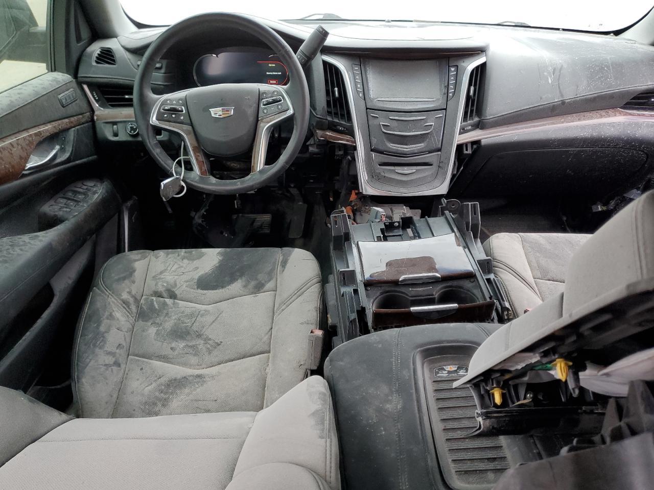 2018 CADILLAC ESCALADE