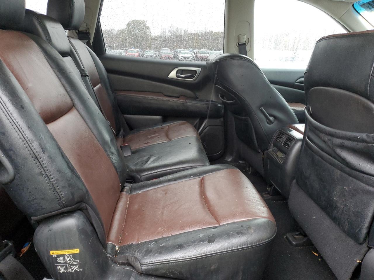 2013 NISSAN PATHFINDER