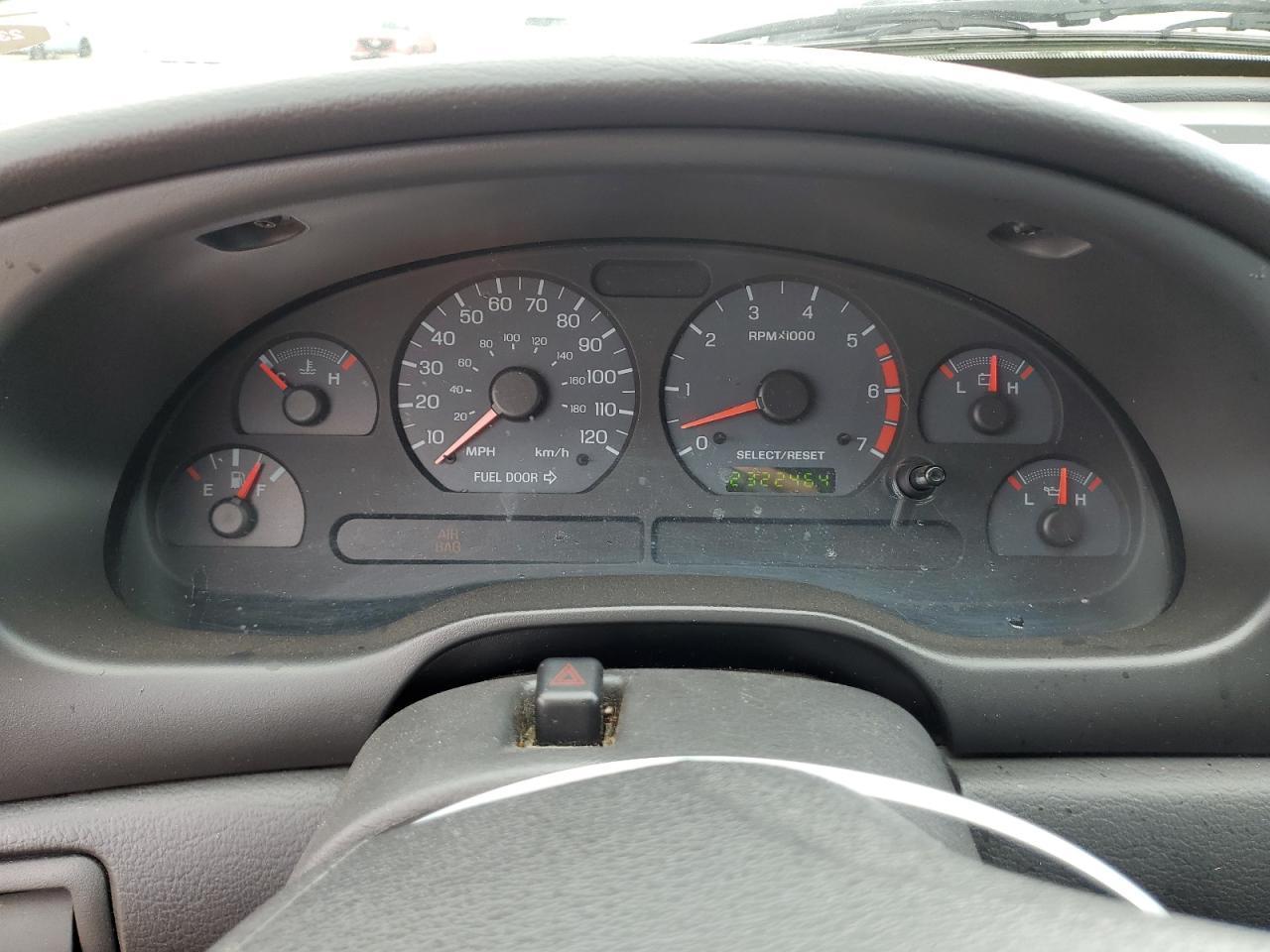 2003 FORD MUSTANG