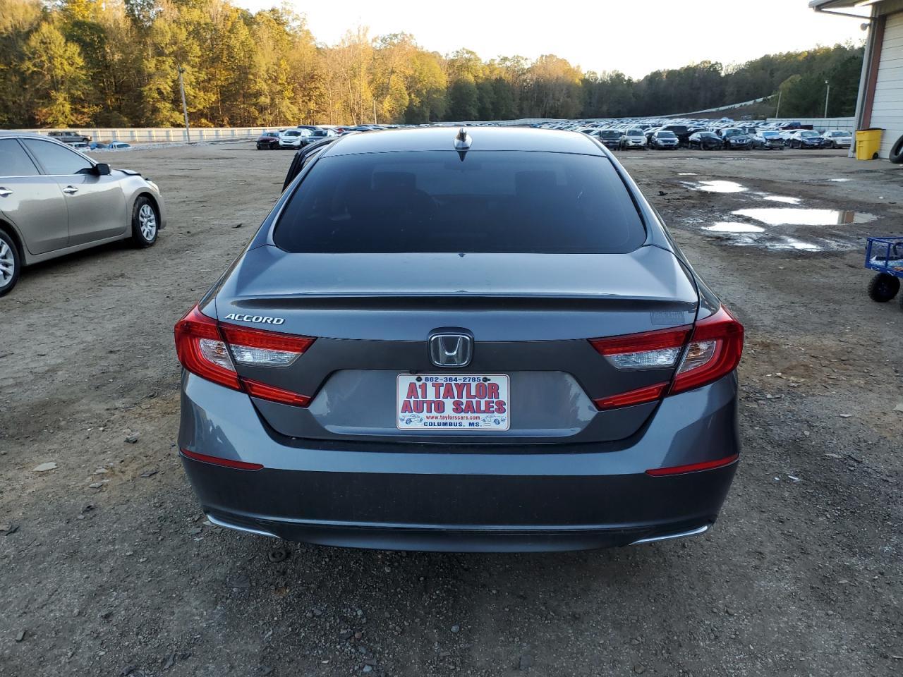 2018 HONDA ACCORD