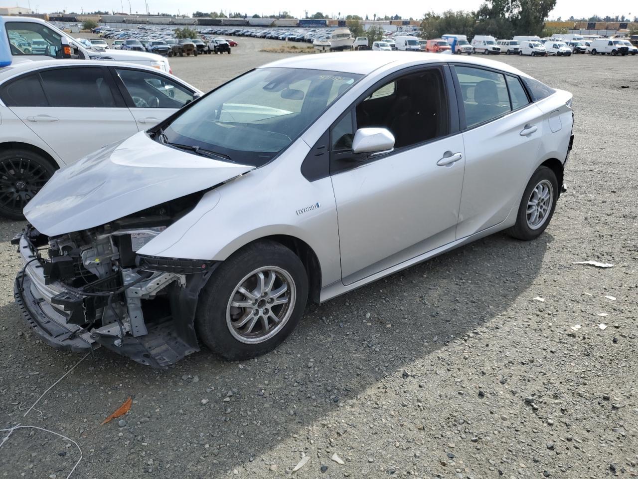 2018 TOYOTA PRIUS