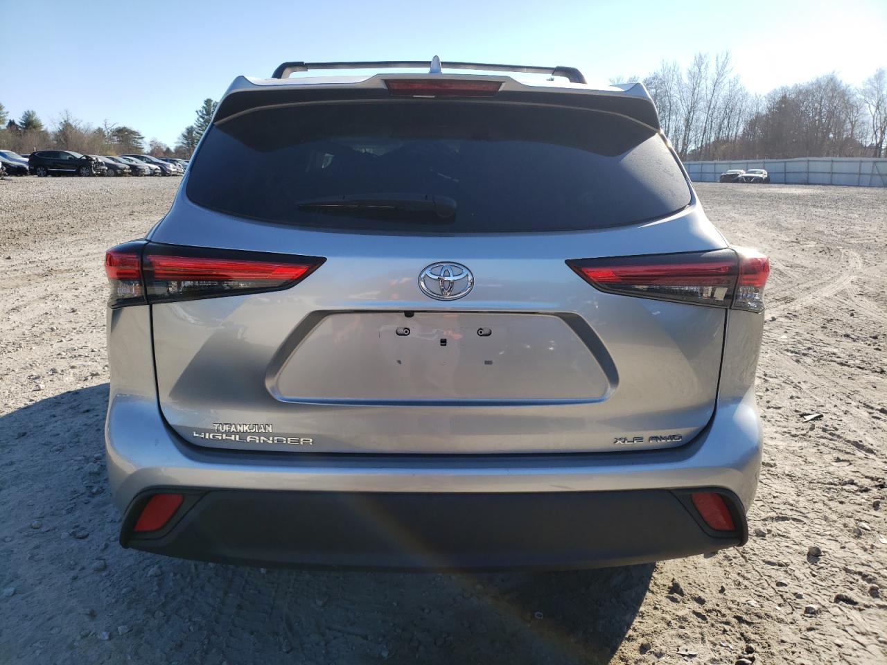 2020 TOYOTA HIGHLANDER