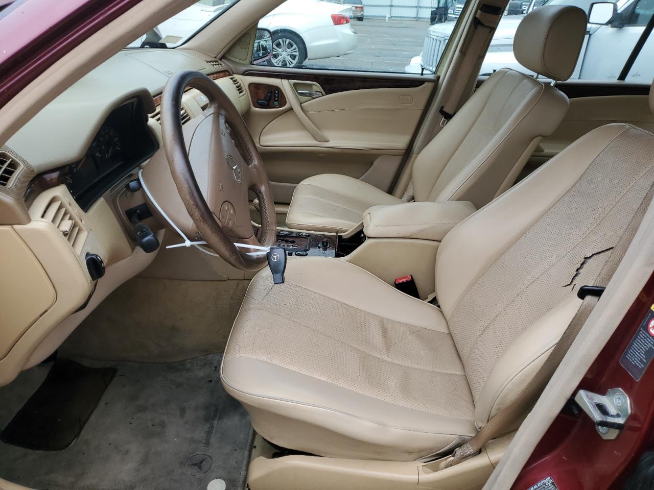 2001 MERCEDES-BENZ E-Class