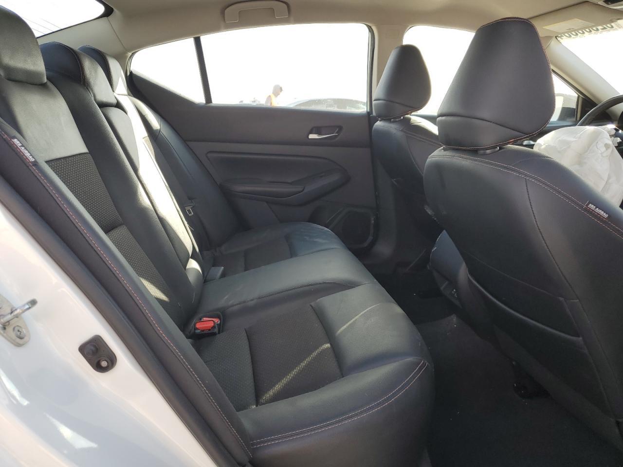 2022 NISSAN ALTIMA