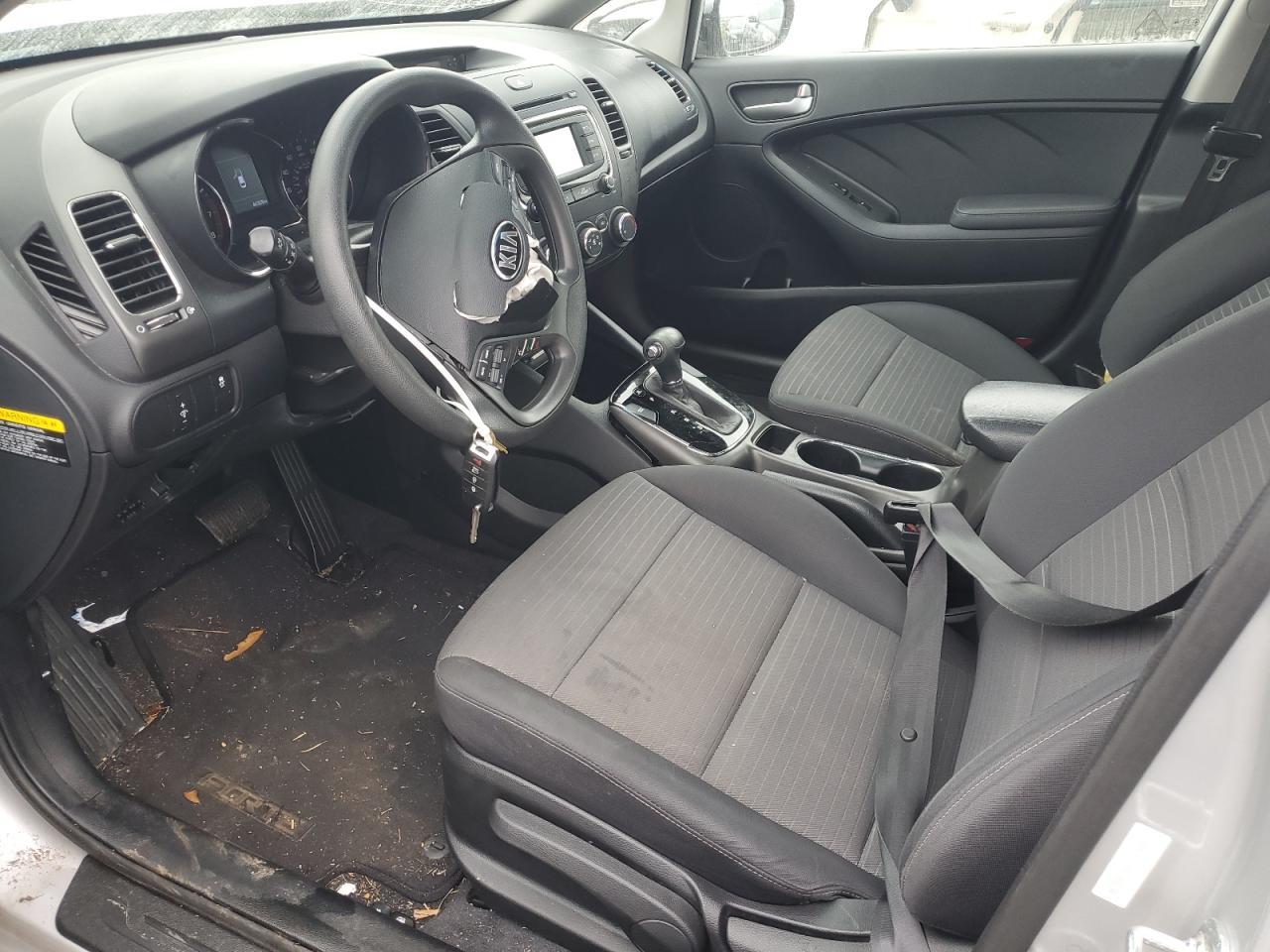 2017 KIA FORTE