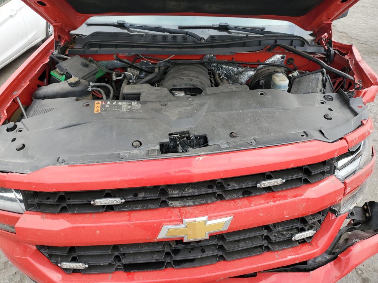 2018 CHEVROLET Silverado