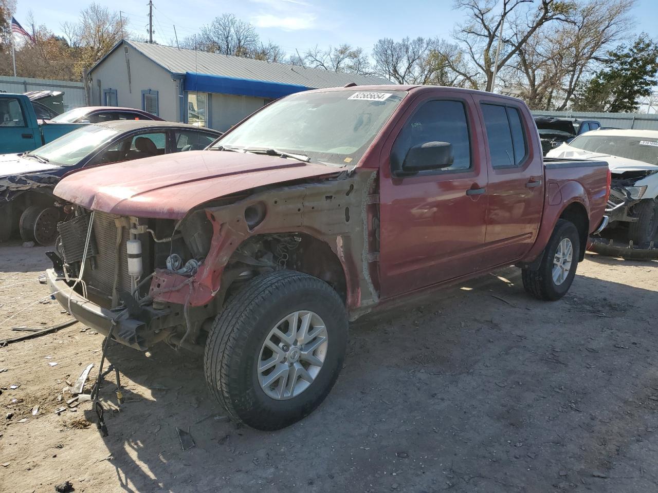 2016 NISSAN Frontier
