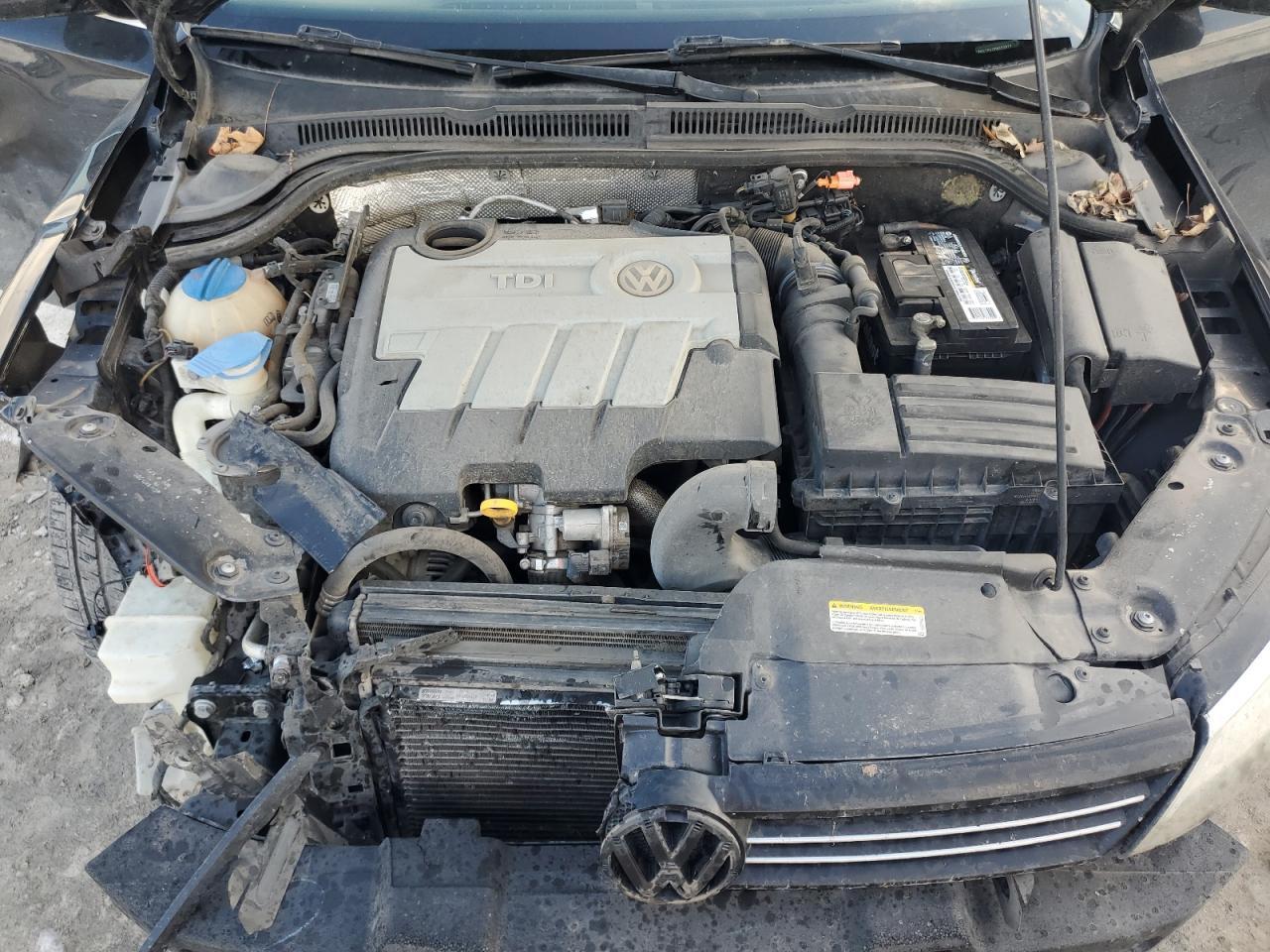 2014 VOLKSWAGEN JETTA