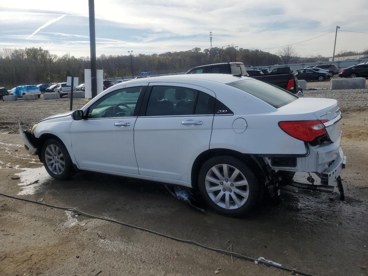 2014 CHRYSLER 200