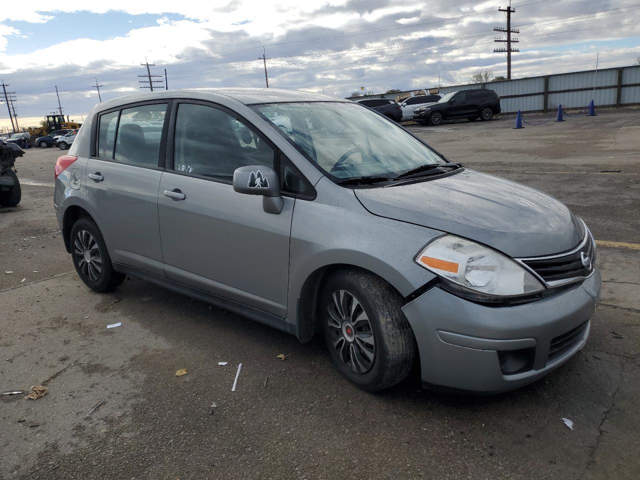 2012 NISSAN VERSA