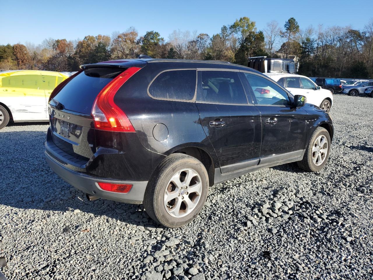 2010 VOLVO XC60