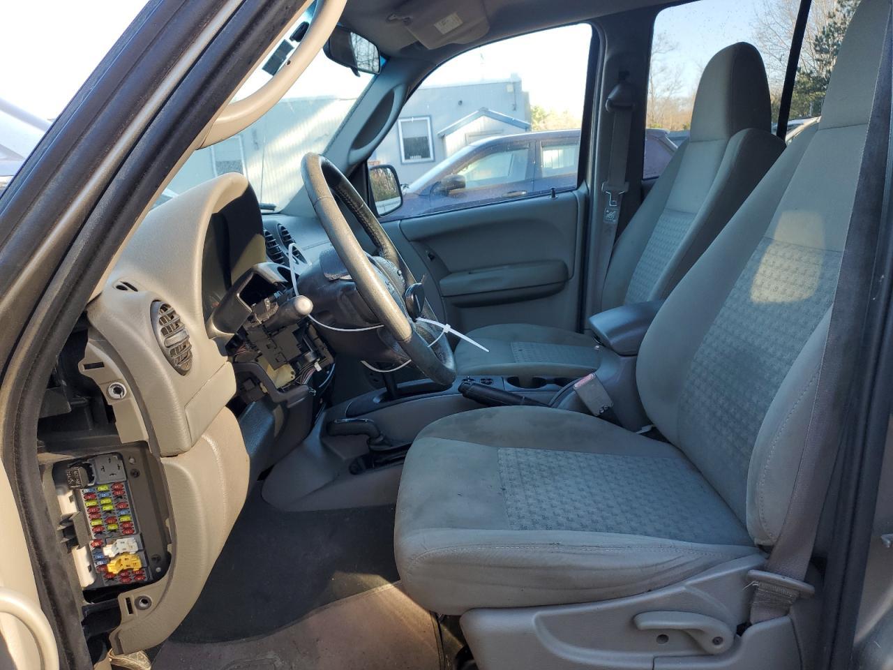 2010 JEEP Liberty