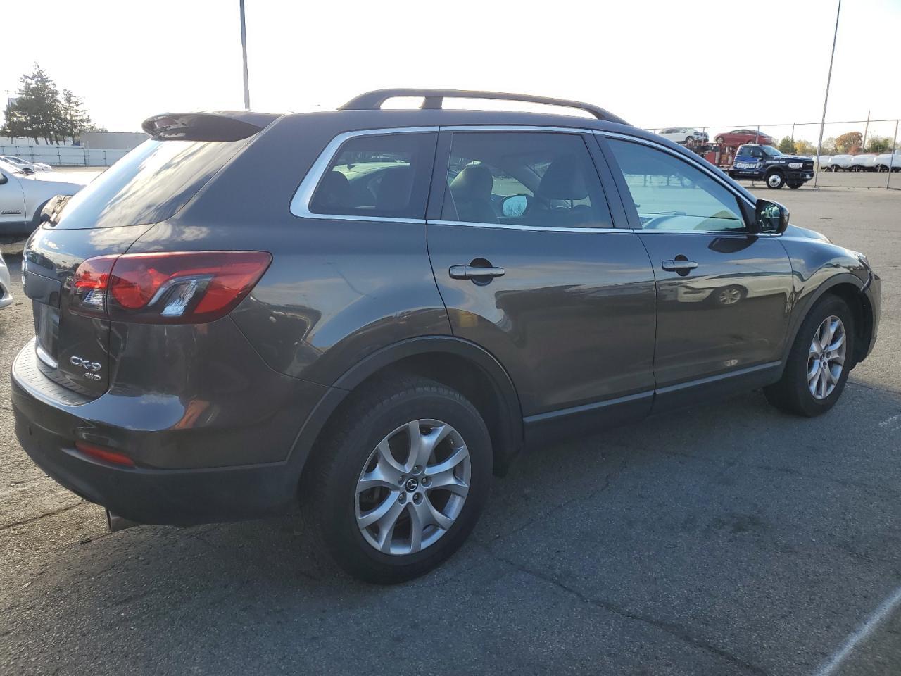 2015 MAZDA CX-9