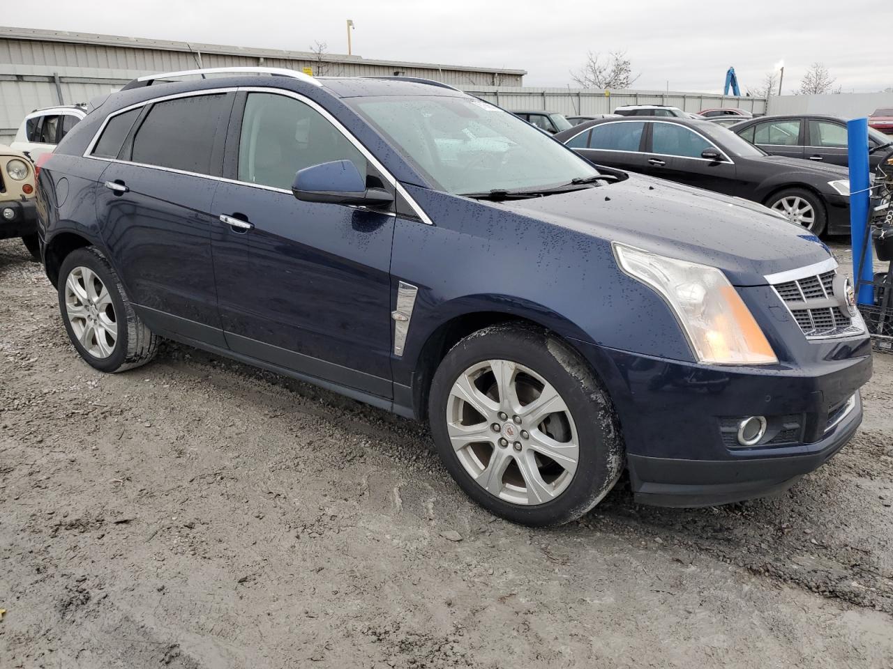 2010 CADILLAC SRX