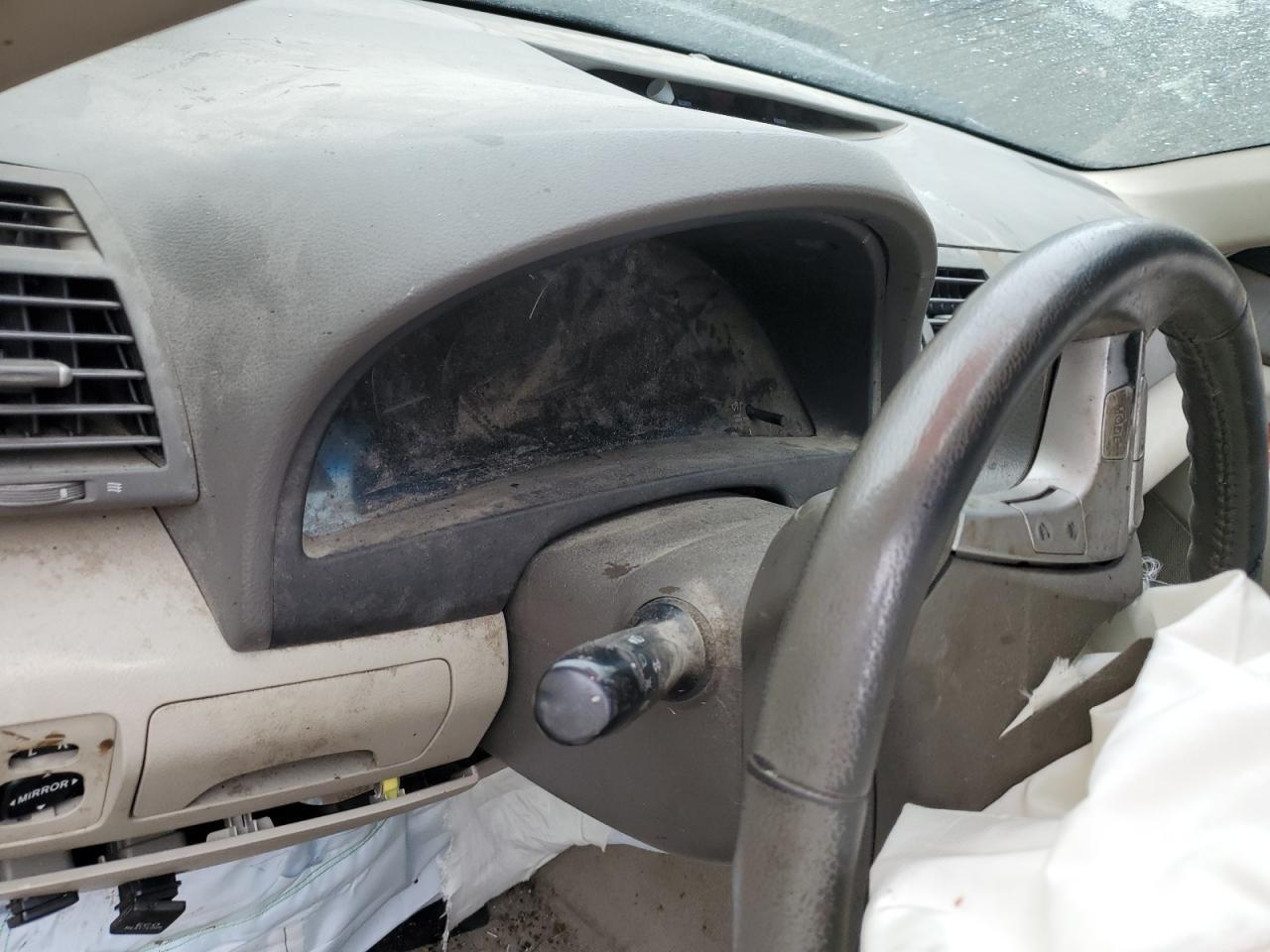 2011 TOYOTA CAMRY