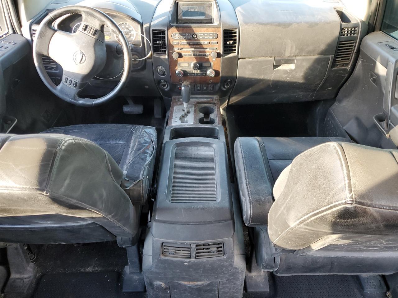 2012 NISSAN Titan