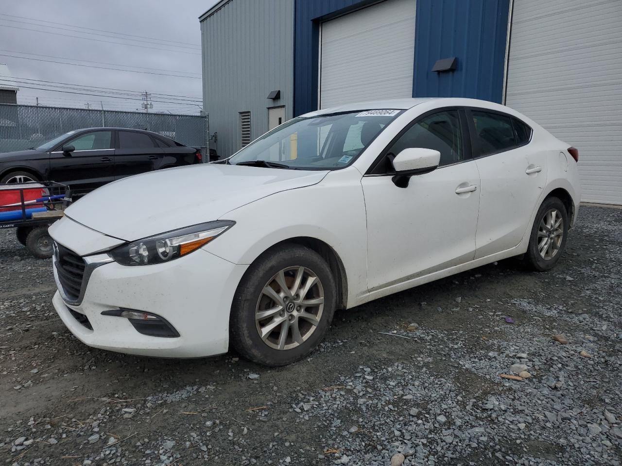 2018 MAZDA 3