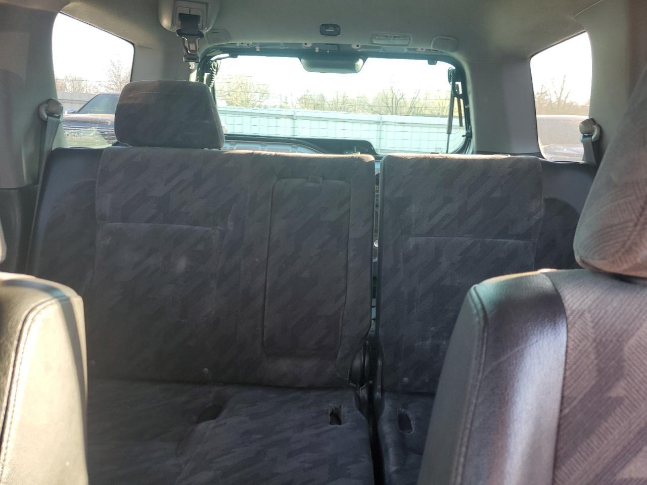 2004 HONDA CR-V
