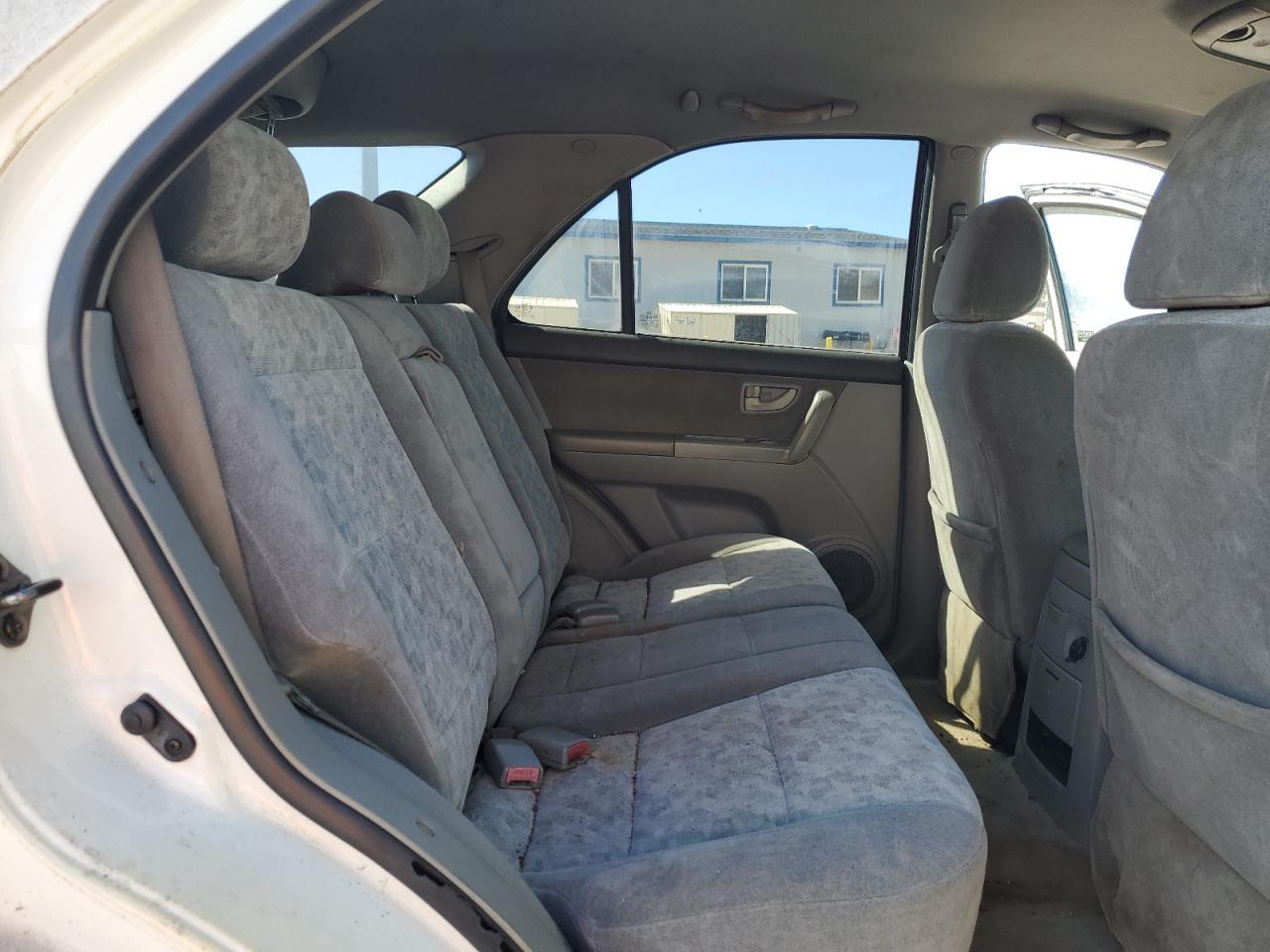 2005 KIA SORENTO