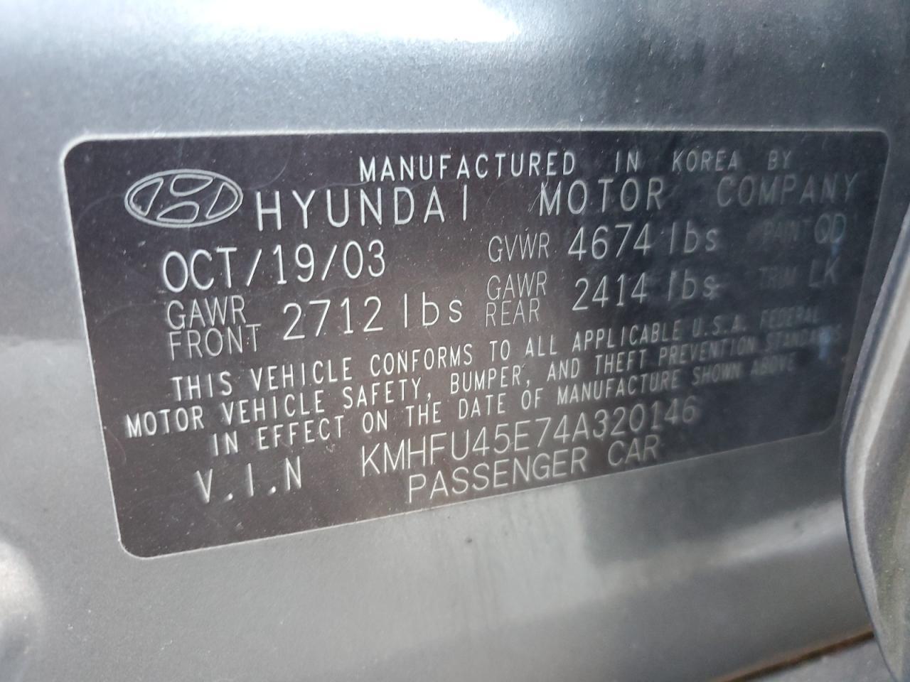 2004 HYUNDAI Xg