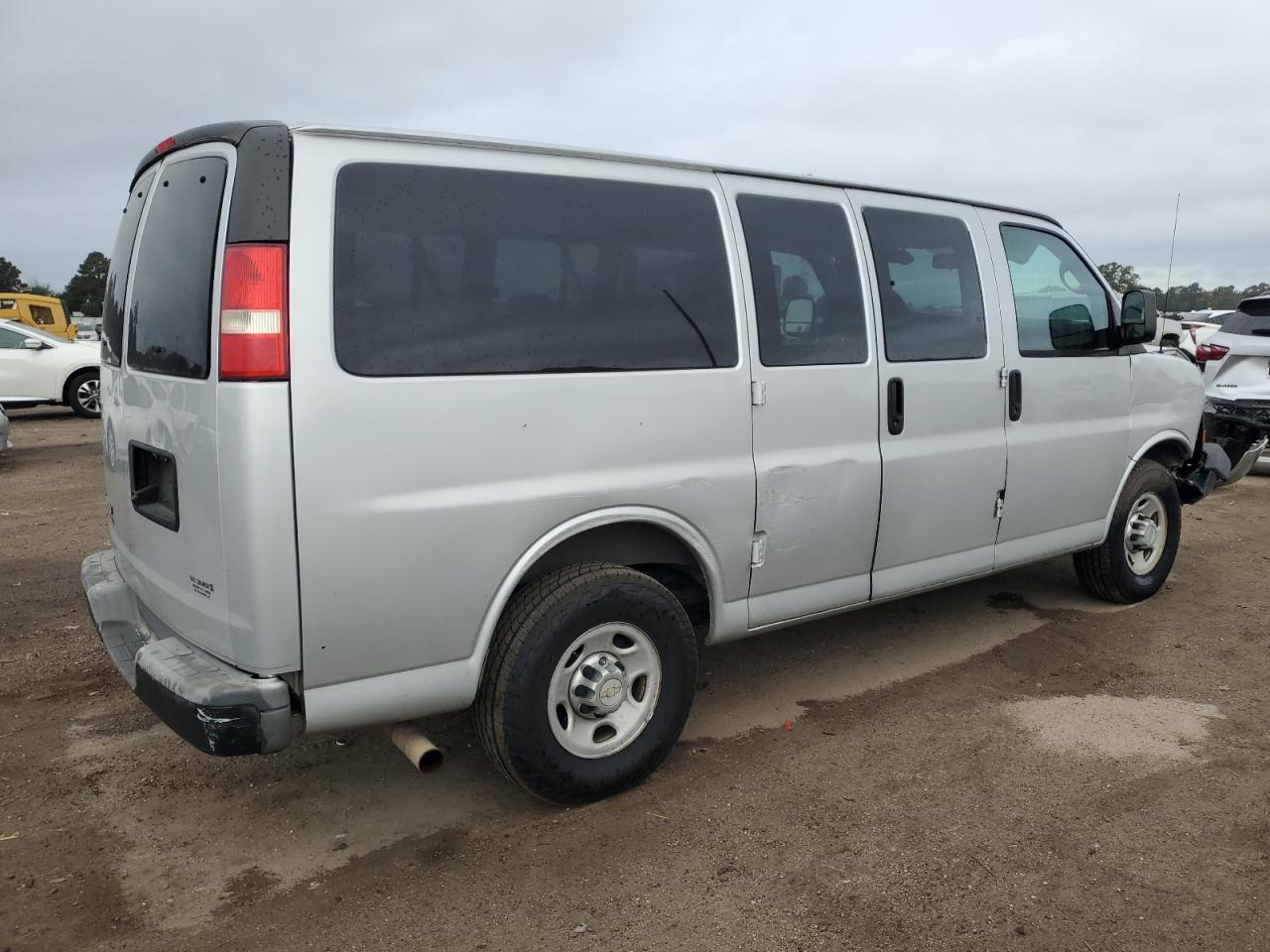2014 CHEVROLET EXPRESS 2500