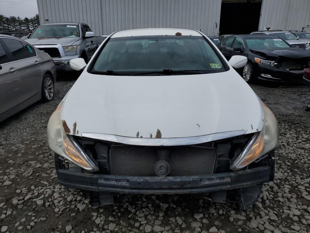 2011 HYUNDAI SONATA