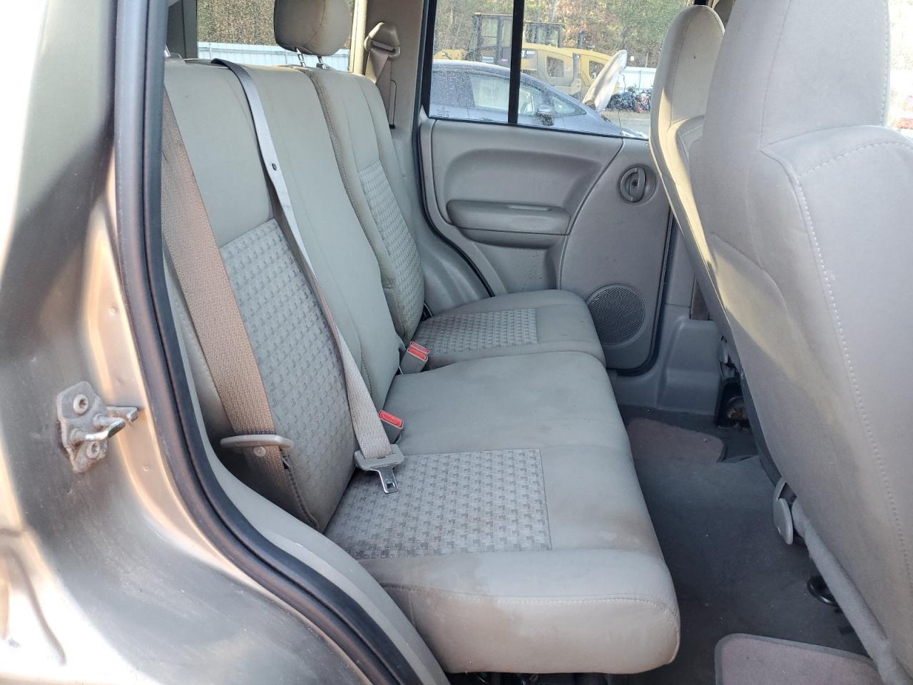 2010 JEEP Liberty