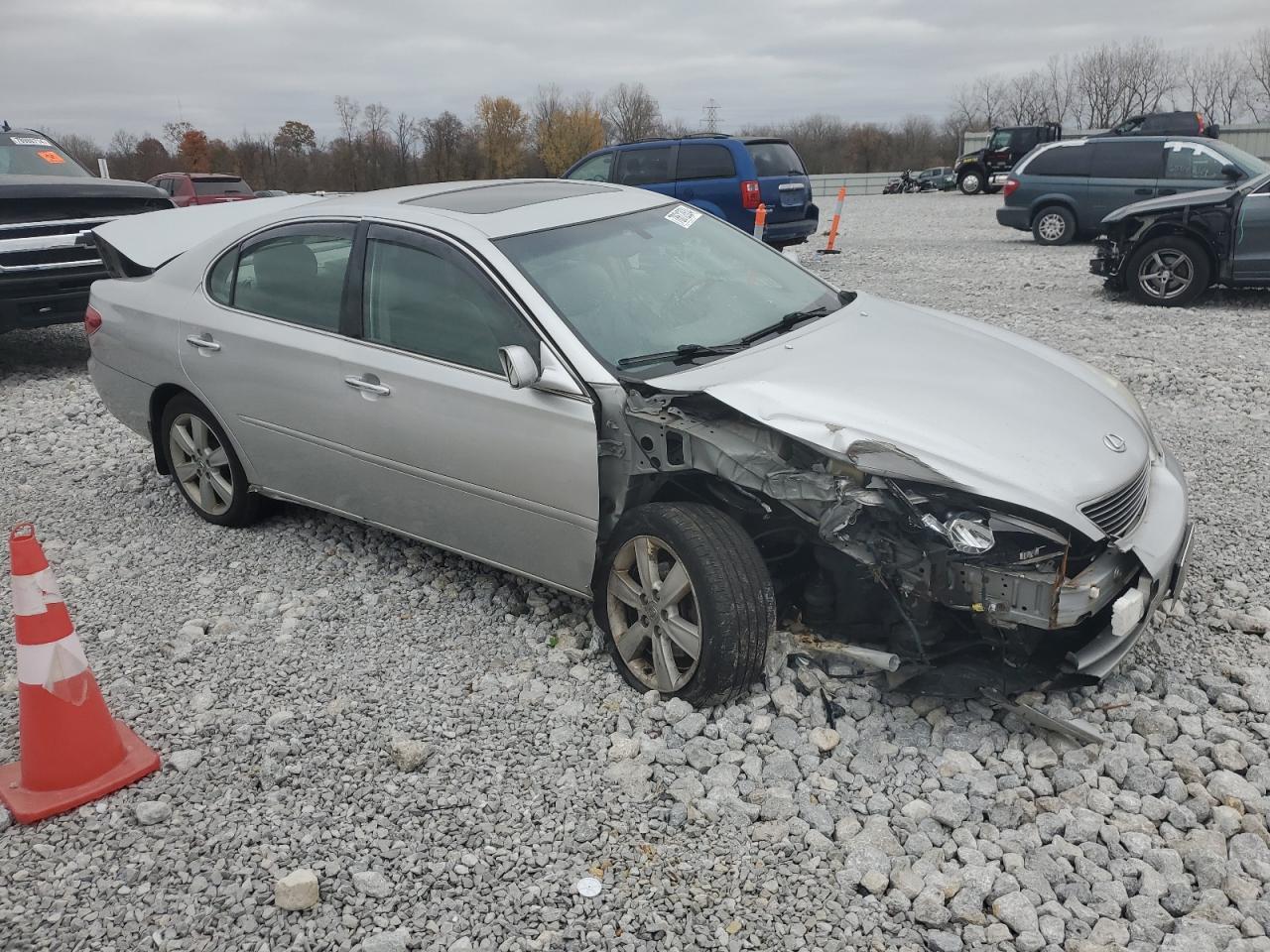 2005 LEXUS ES 330