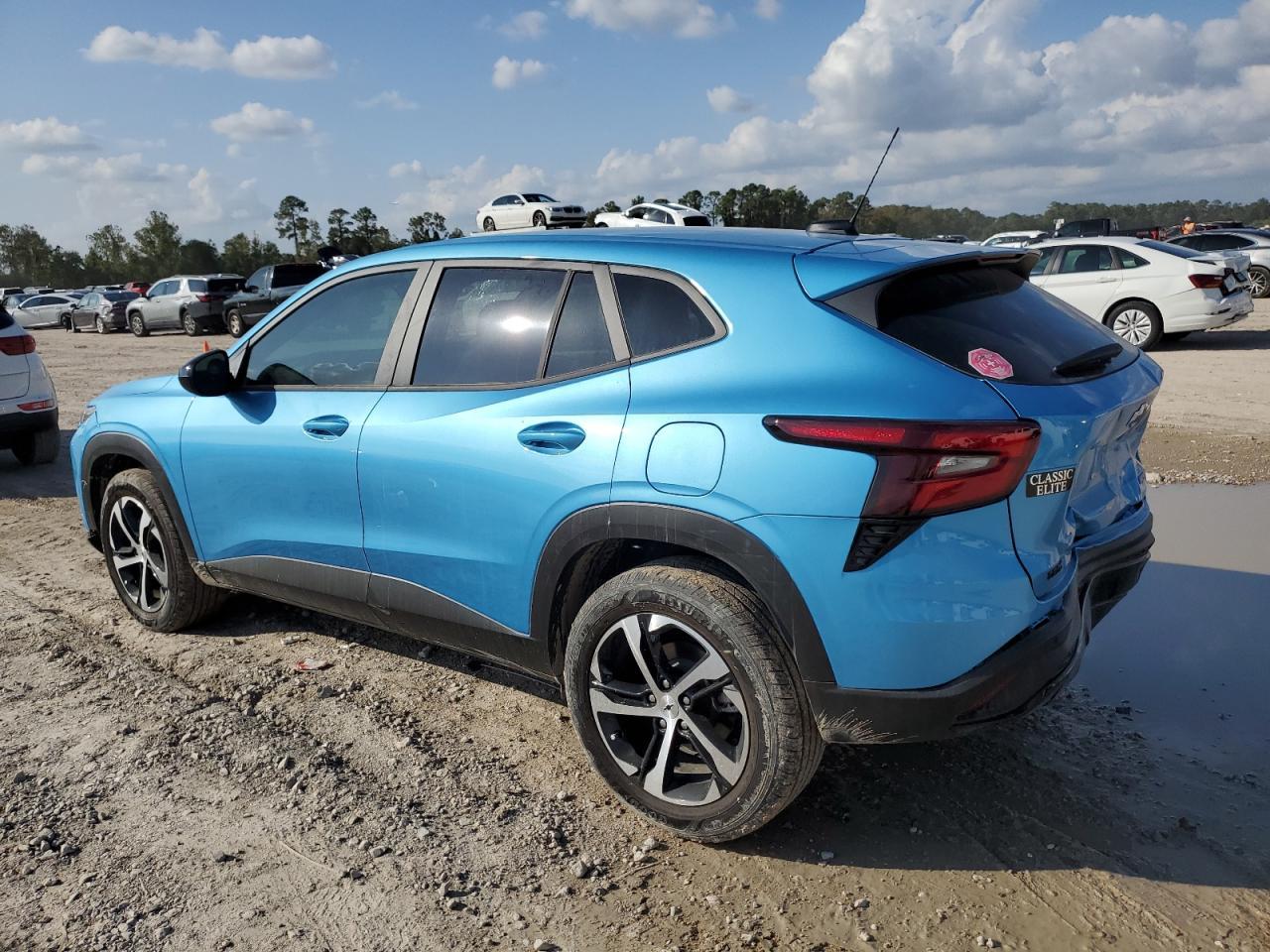 2025 CHEVROLET TRAX
