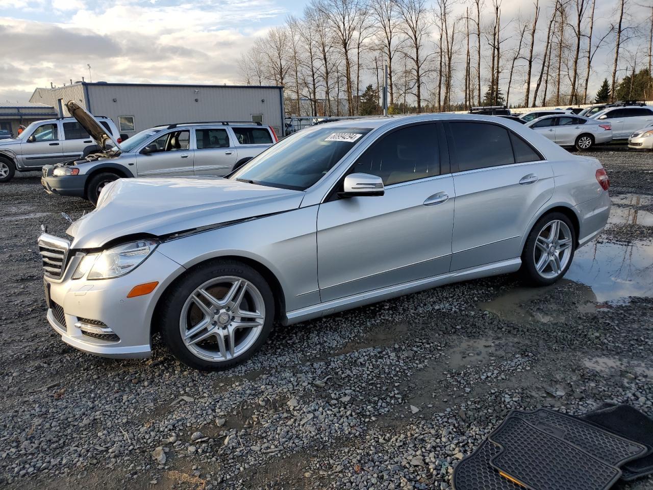 2013 MERCEDES-BENZ E-Class