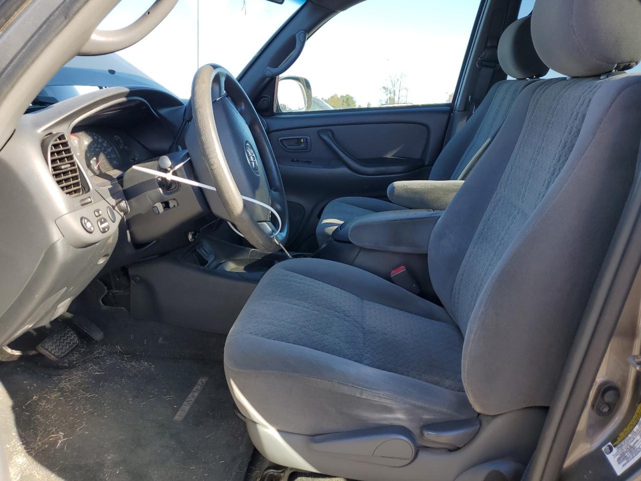 2005 TOYOTA TUNDRA