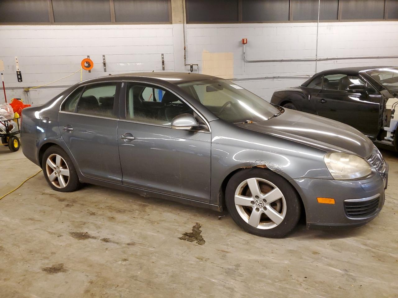 2009 VOLKSWAGEN JETTA