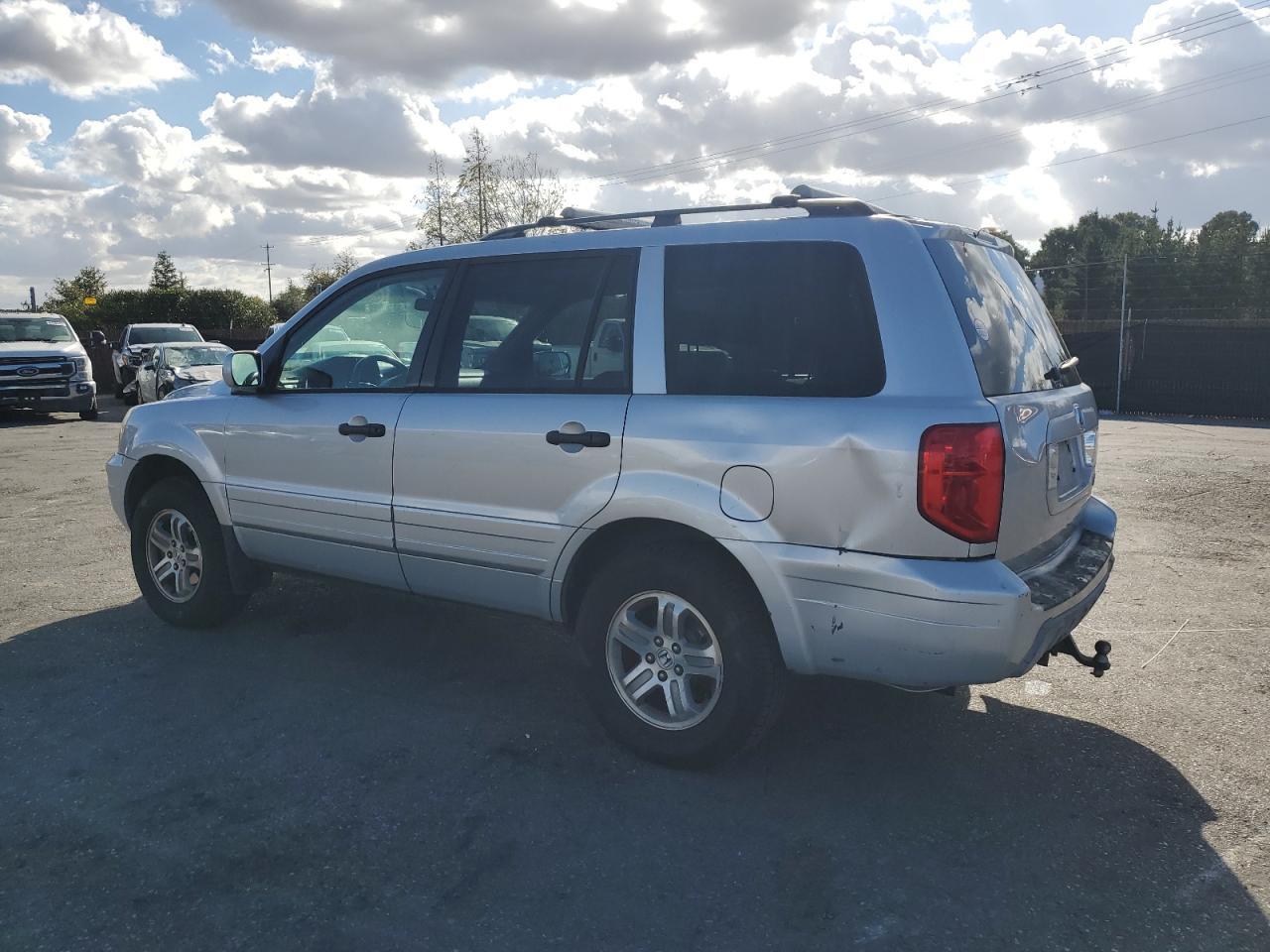 2004 HONDA PILOT