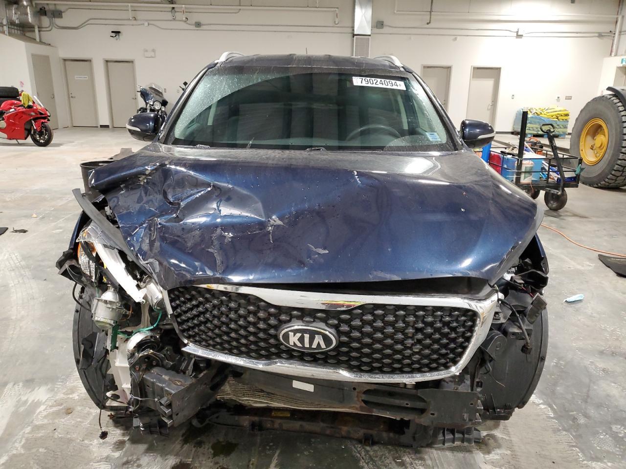 2016 KIA SORENTO