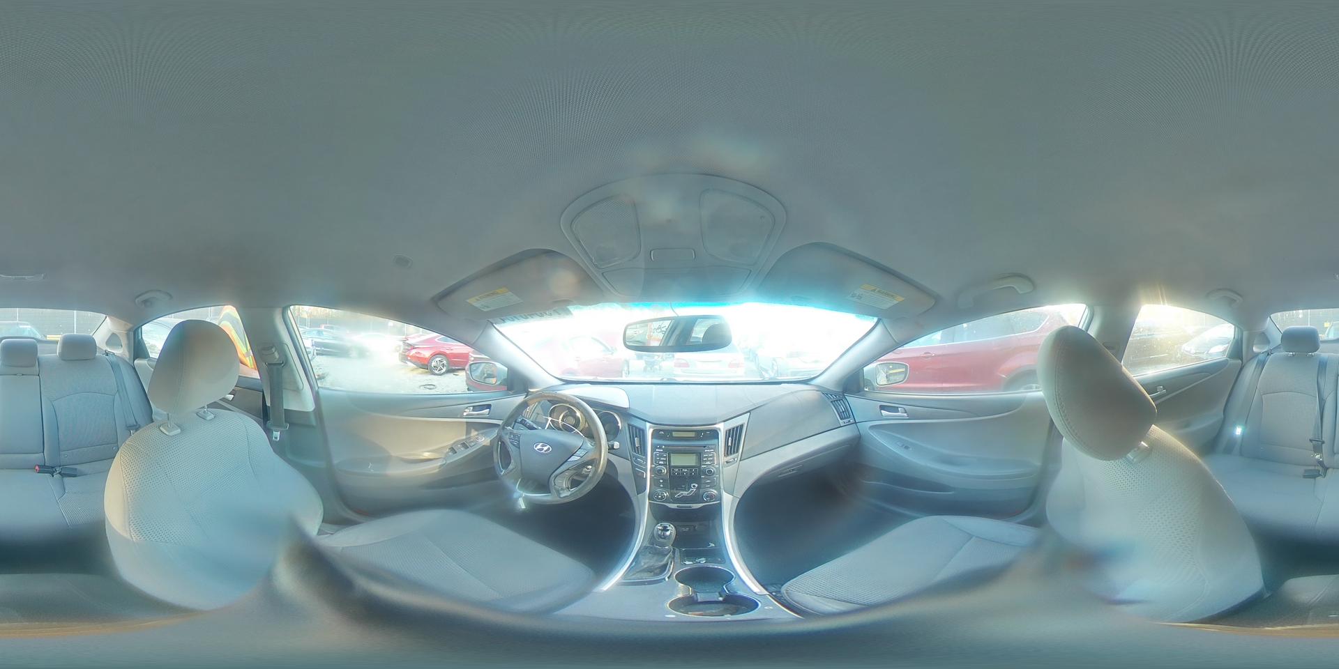 2011 HYUNDAI SONATA
