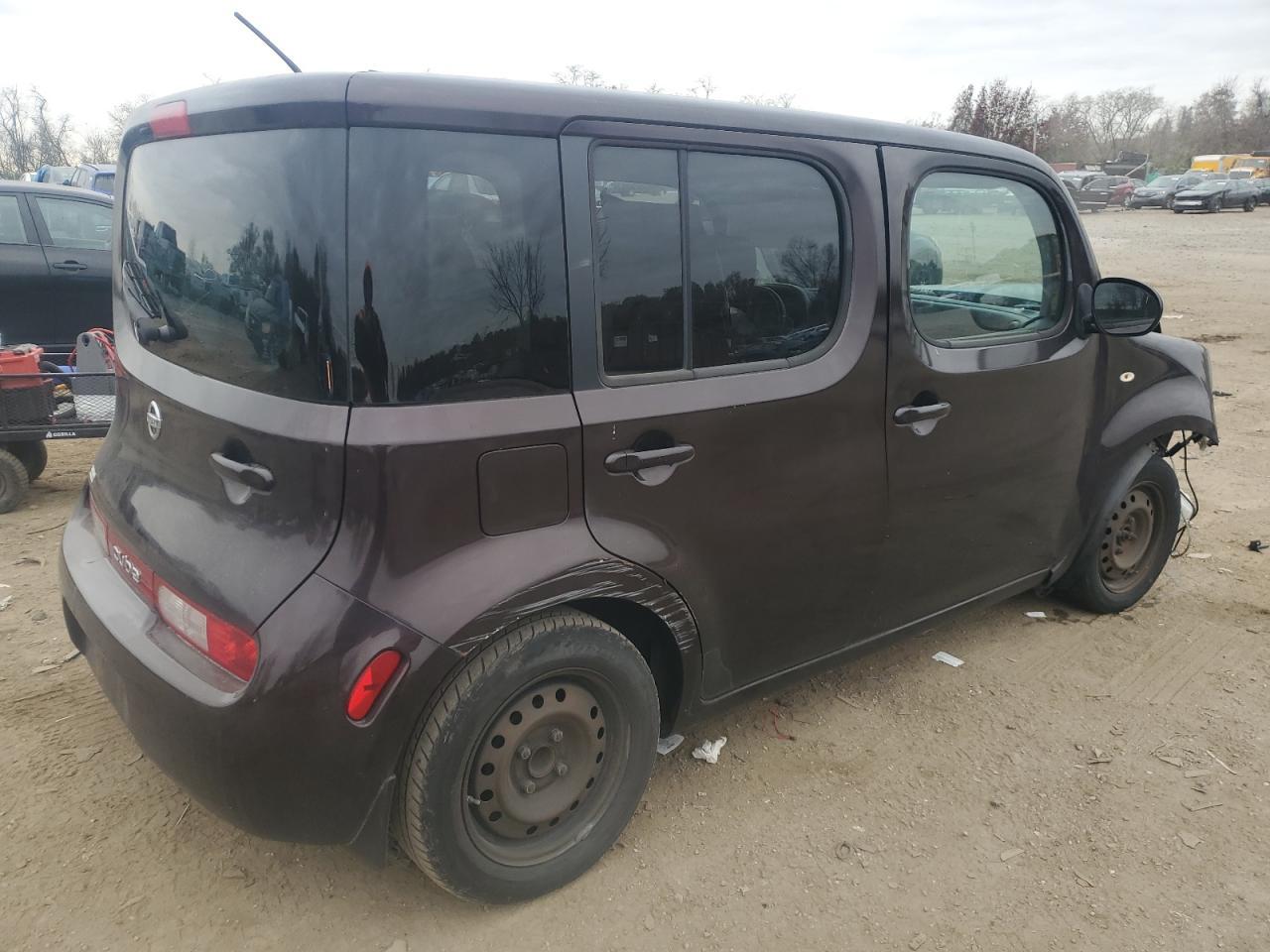 2011 NISSAN CUBE