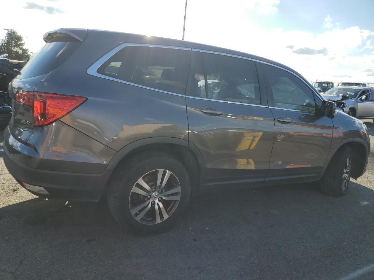 2016 HONDA PILOT