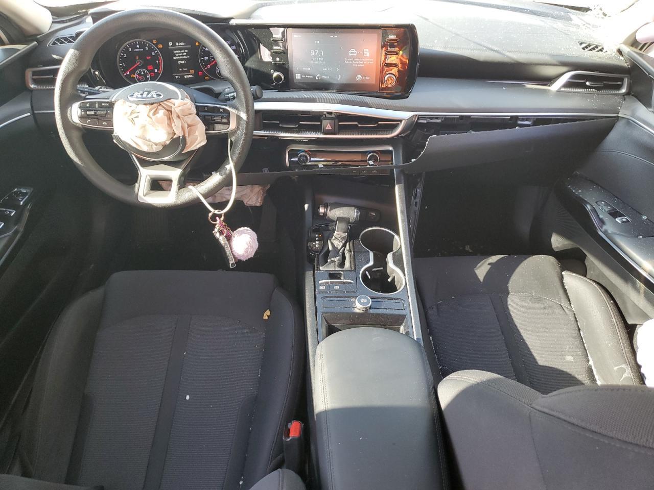 2021 KIA K5