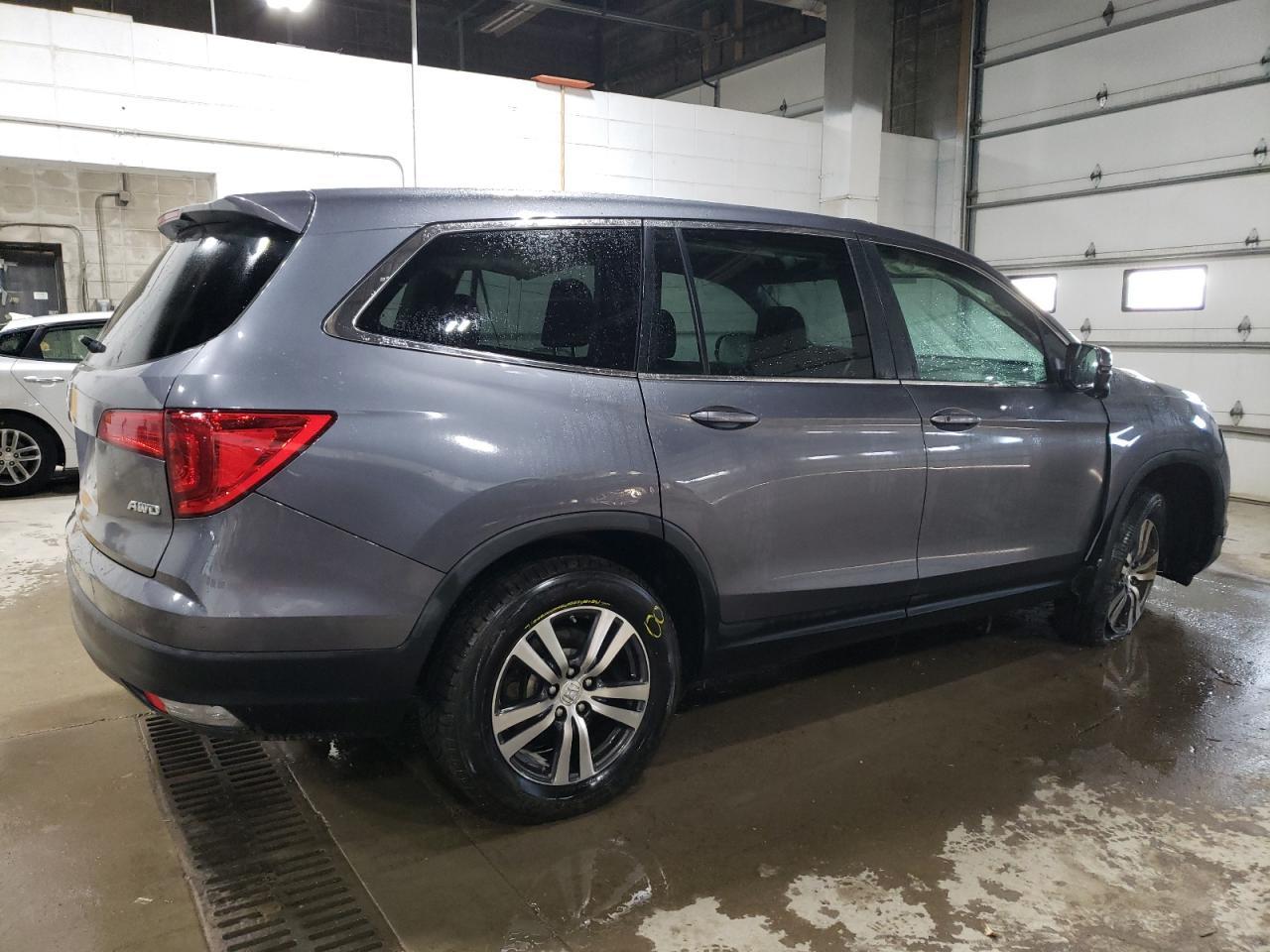 2016 HONDA PILOT