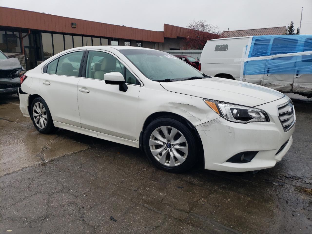 2015 SUBARU Legacy