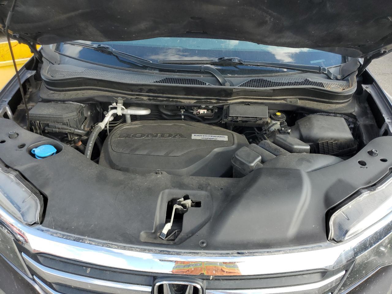 2016 HONDA PILOT