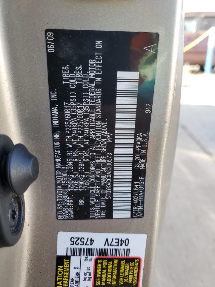 2010 TOYOTA SIENNA