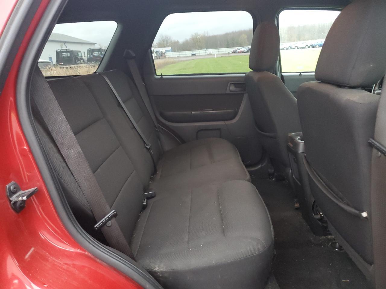 2009 FORD ESCAPE