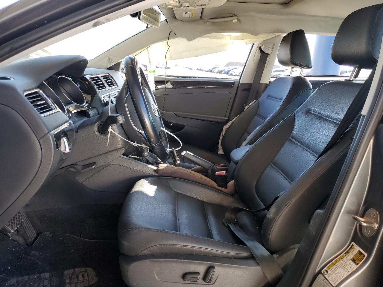 2017 VOLKSWAGEN JETTA