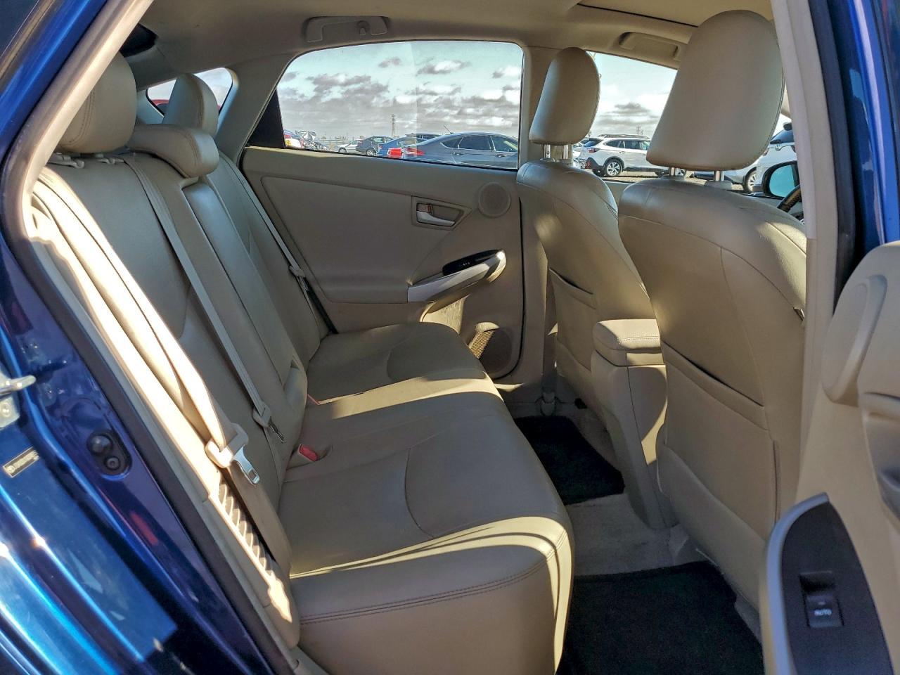 2010 TOYOTA PRIUS