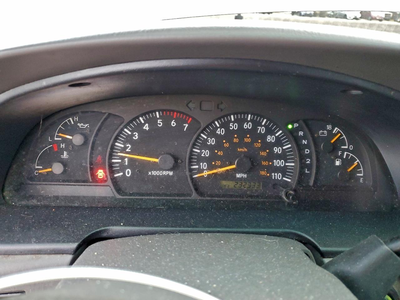 2001 TOYOTA TUNDRA