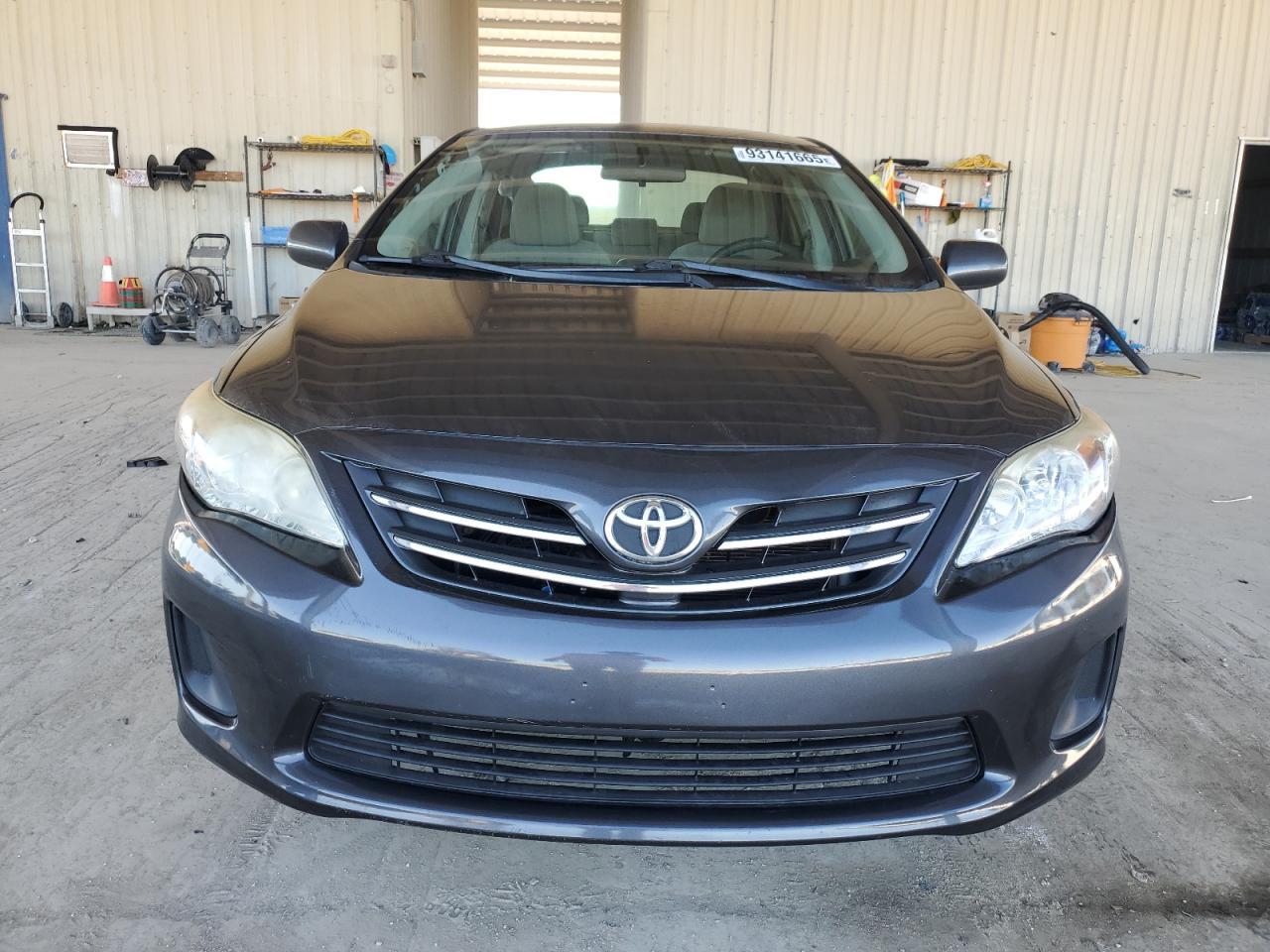 2013 TOYOTA COROLLA