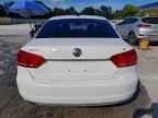 2012 VOLKSWAGEN Passat