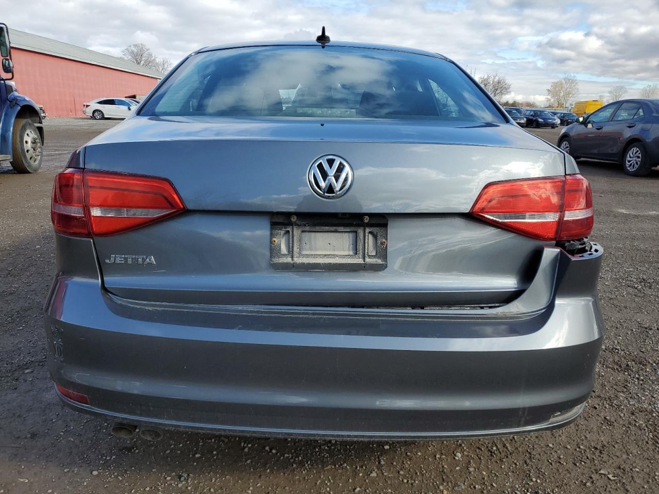 2015 VOLKSWAGEN JETTA